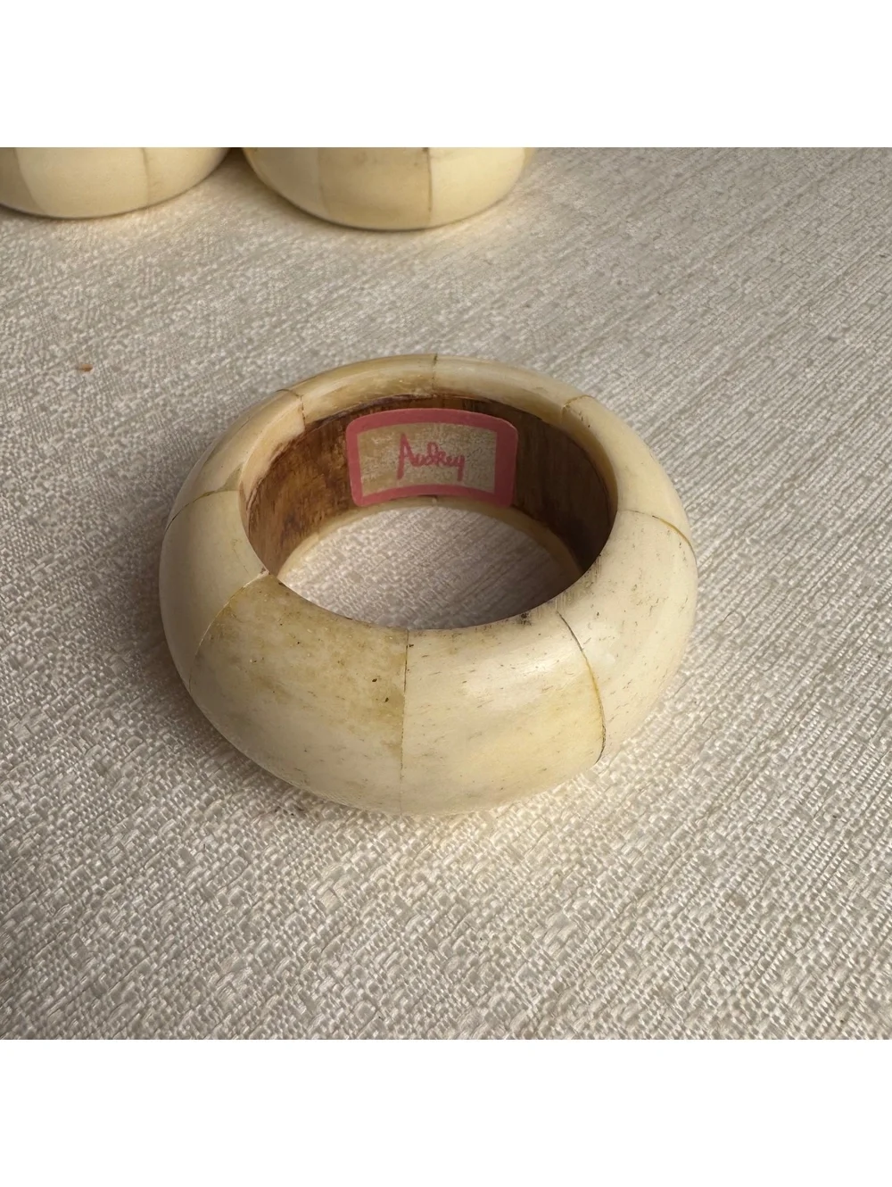 Vintage Audrey Ivory Tone Napkin Rings Set Of 4 Chunky Table Decor